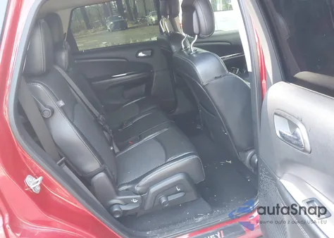 2018 Dodge Journey Crossroad z USA, uszkodzony, nr VIN 3C4PDCGB3JT507393